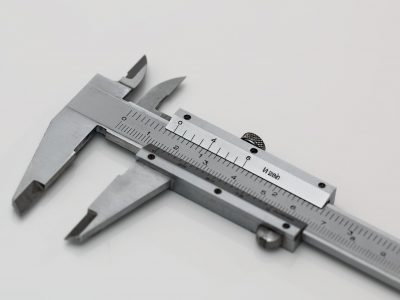 Modelo de instrumento para medição de pressão na indústria
