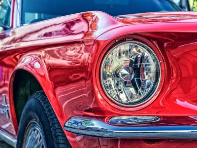 Maneiras de polir e lixar sua peça